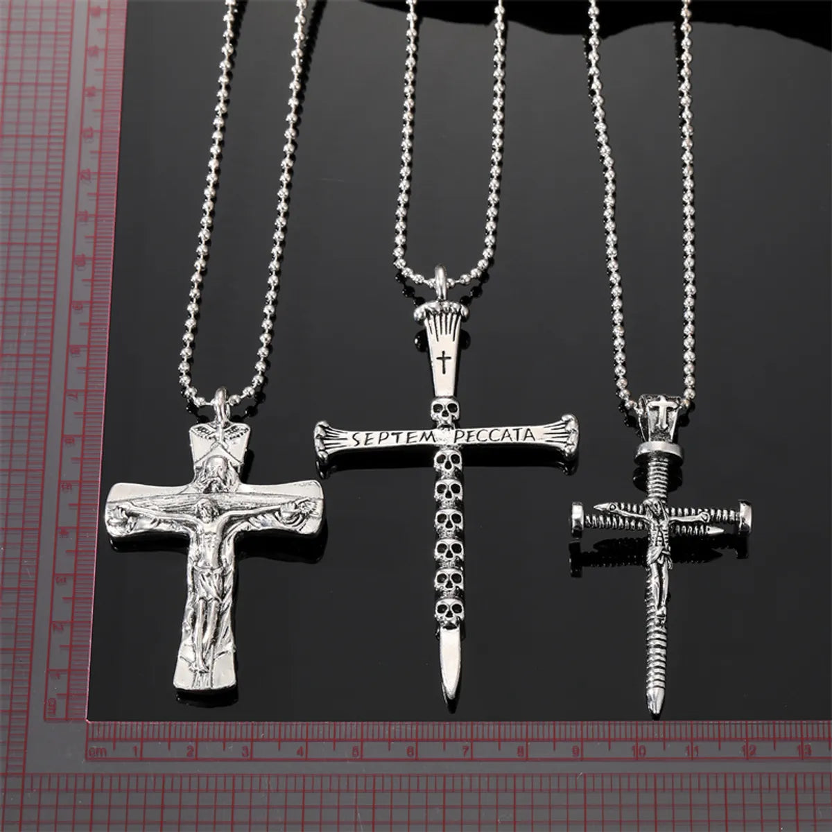 Family Necklaces-Punk Cross Nail Skull Alloy Titanium Steel Carving Men'S Pendant Necklace