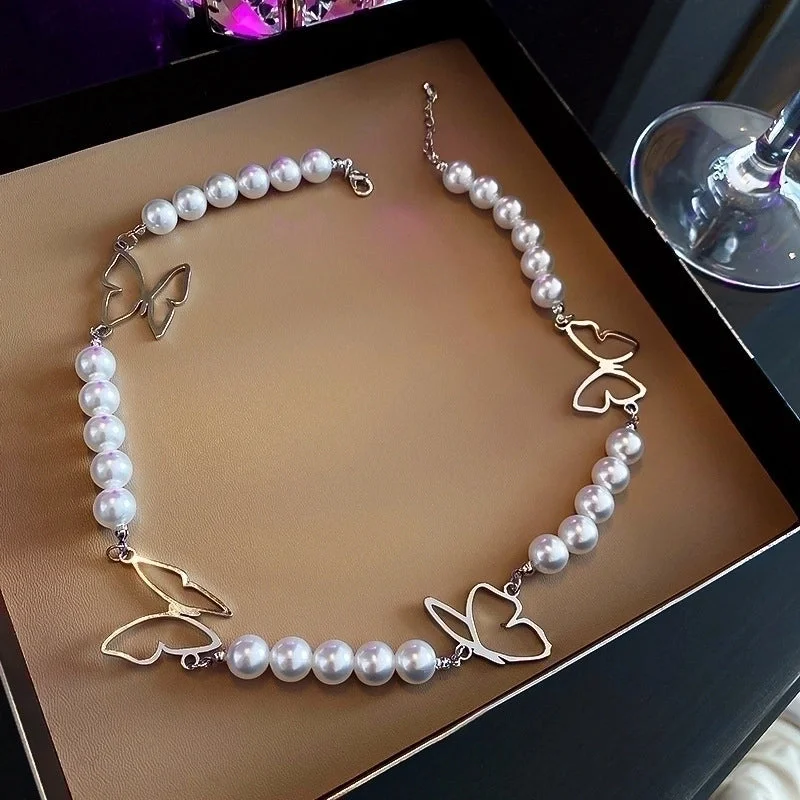 22# Necklace-Silver Pearl Butterfly