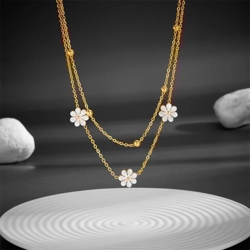 Antique Necklaces-Hip-hop Vintage Style Butterfly Daisy Titanium Steel Layered Plating 18k Gold Plated Pendant Necklace