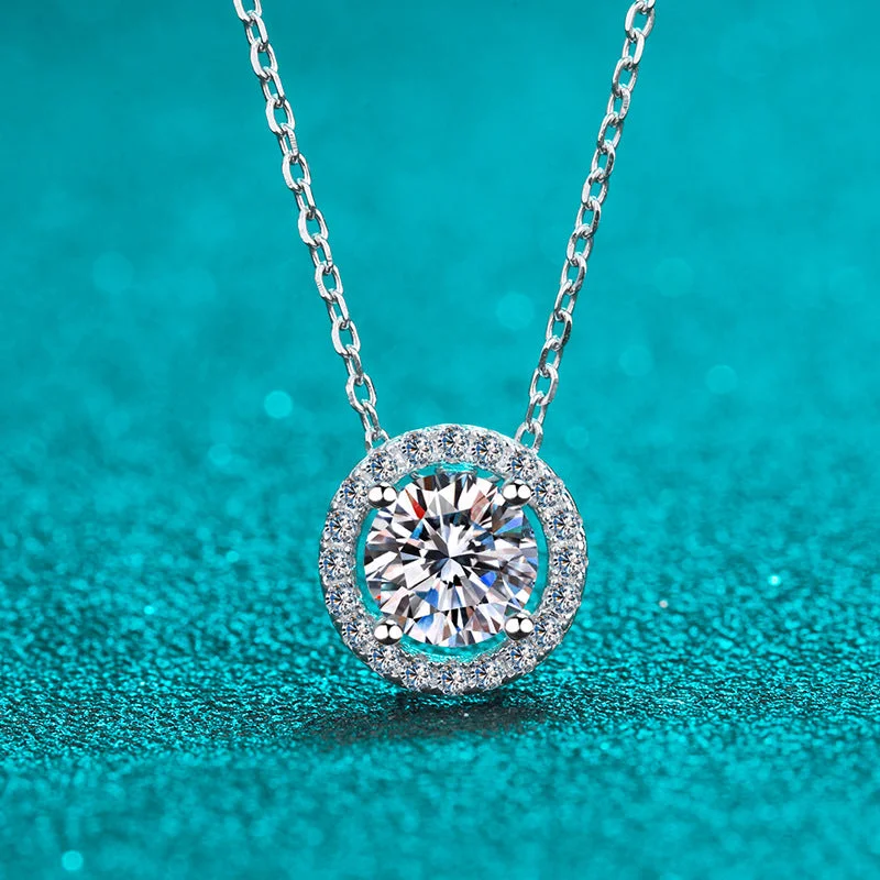 2 Karat Moissanite