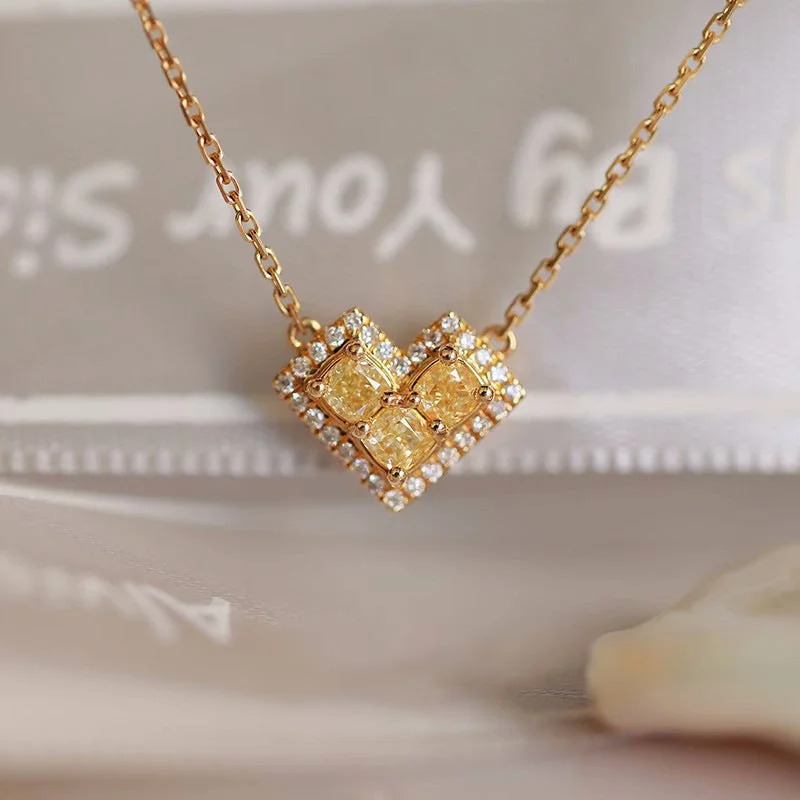 Gold Pendant Necklace (40 5cm)