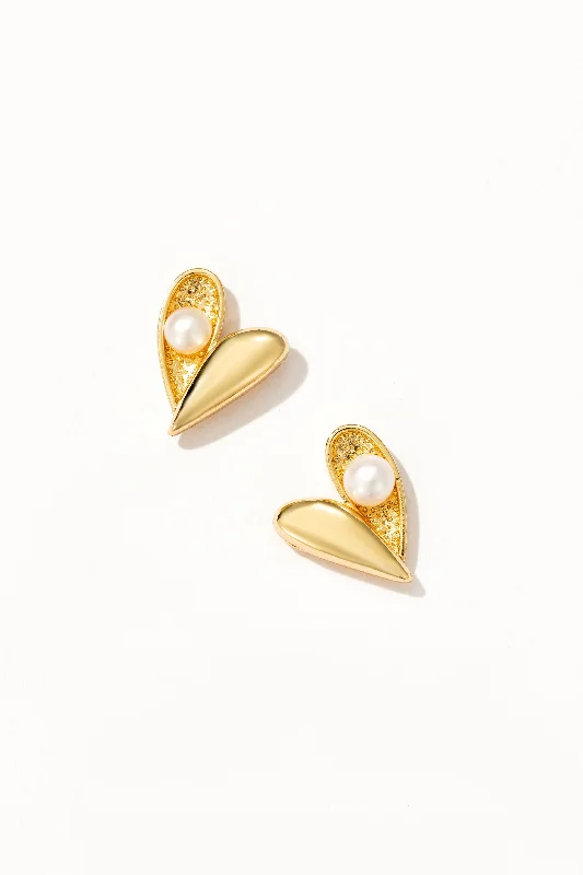 Classic Hoop Earrings-Cupid's Kiss Stud Earrings