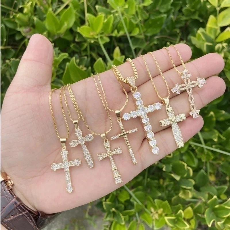 Cute Gold Necklaces-Cross Pendant Copper Inlaid Zircon Necklace Wholesale