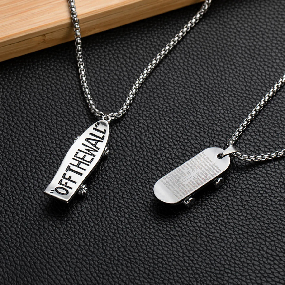 Textured Necklaces-Hip-Hop Punk Geometric Skateboard Alloy Titanium Steel Enamel Unisex Pendant Necklace