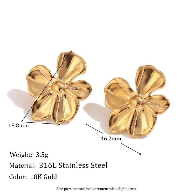 Casting five petal flower earrings - Small - Gold