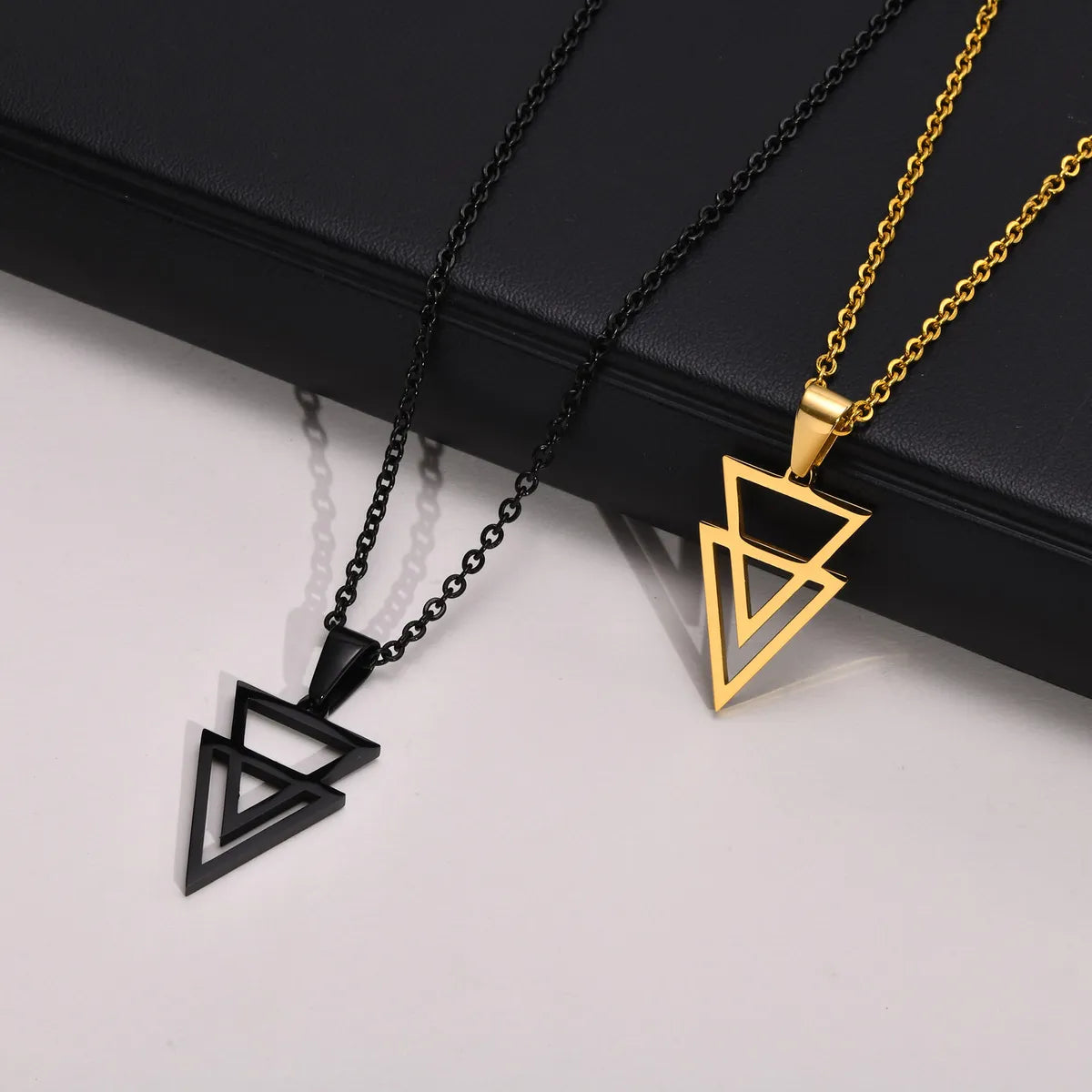 Textured Necklaces-Hip-Hop Punk Triangle Solid Color Stainless Steel Titanium Steel Pendant Necklace 1 Piece