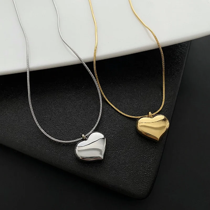 Love Heart Necklaces-Simple Style Heart Shape Stainless Steel 18k Gold Plated Pendant Necklace