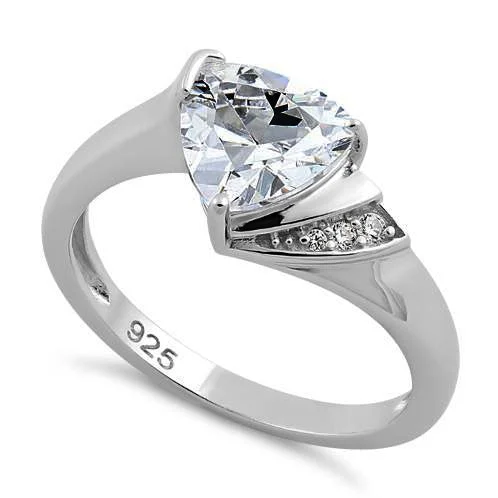 Women’s Diamond Rings-Sterling Silver Elegant Trillion Cut Clear CZ Ring