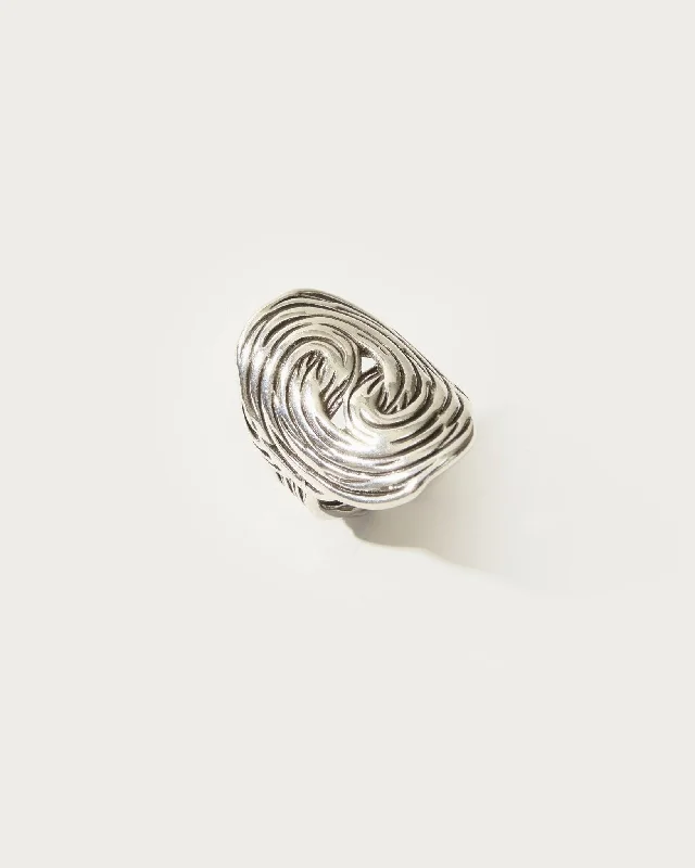 Luxury Wedding Bands-Silver Swirl Ring