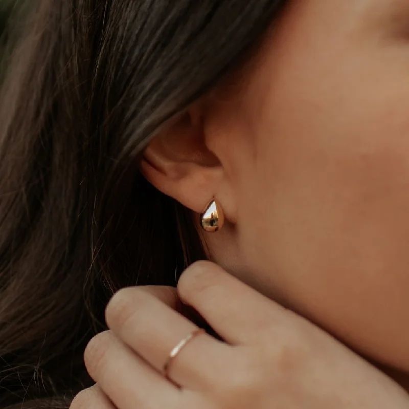 Cute Drop Earrings-Gemma Chunky Studs