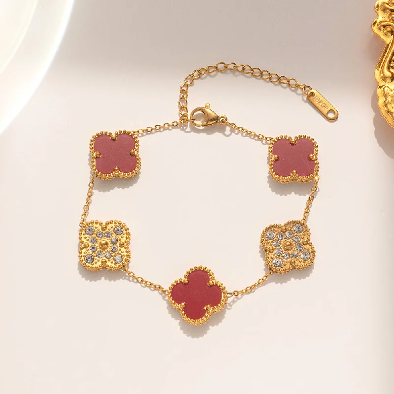 999 Red Shell Bracelet with One Shell Mother and One Diamond Set