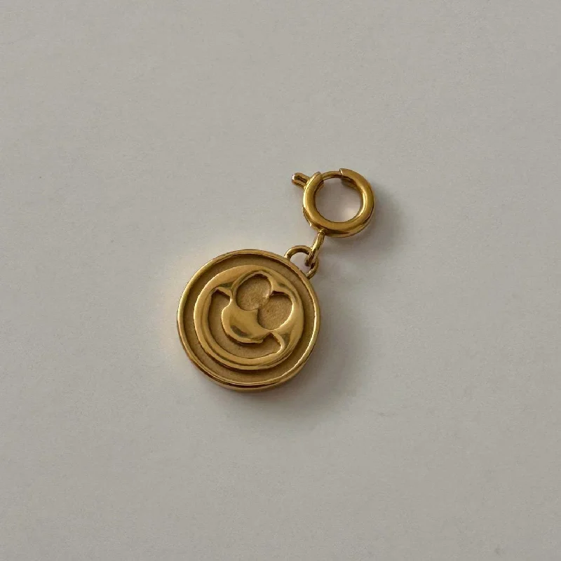 Smiling face pendant