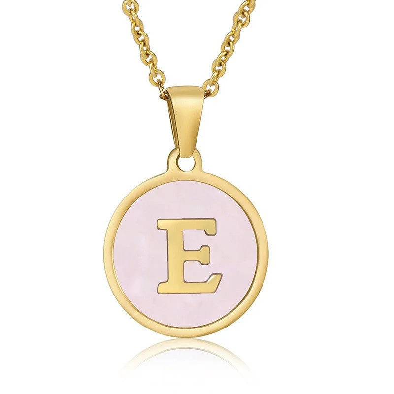 Golden E [with Chain]]