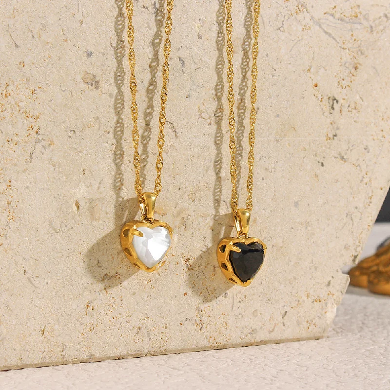 Gold Choker Necklaces-Fashion Heart Geometric Stainless Steel 18K Gold Plated Necklaces