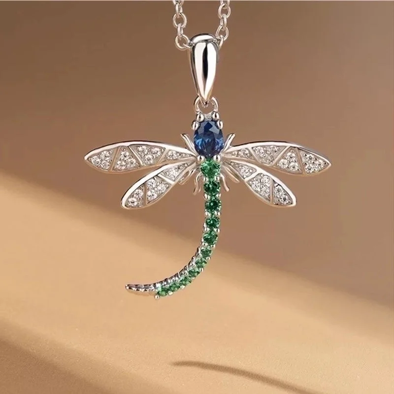 Adjustable Pendant Necklaces-Casual Vacation Dragonfly Stainless Steel Copper Plating Inlay Rhinestones Glass White Gold Plated Pendant Necklace