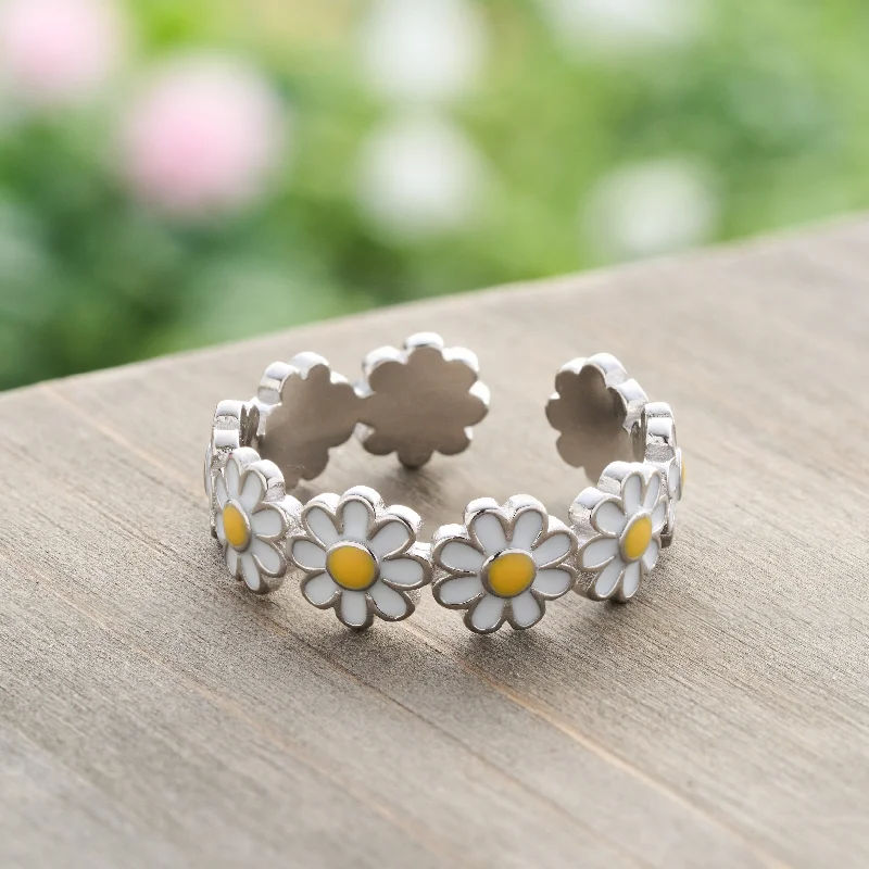 Custom Family Rings for Women-Little Daisy Ring