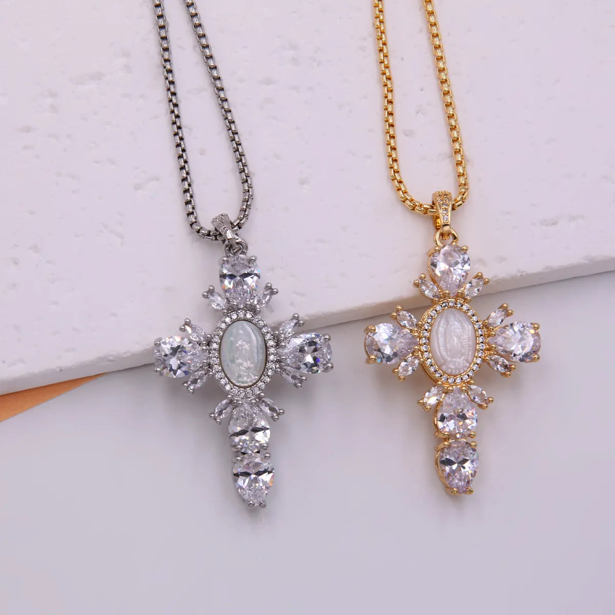 Boho Chic Necklaces-Glam Modern Style Shiny Cross Copper Plating Inlay Shell Zircon 18k Gold Plated White Gold Plated Pendant Necklace