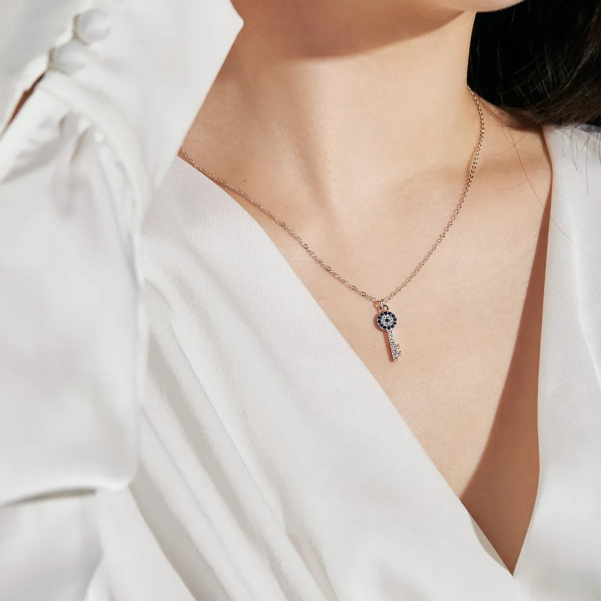 Creative Necklaces-Simple Style Key Sterling Silver Inlay Zircon Pendant Necklace