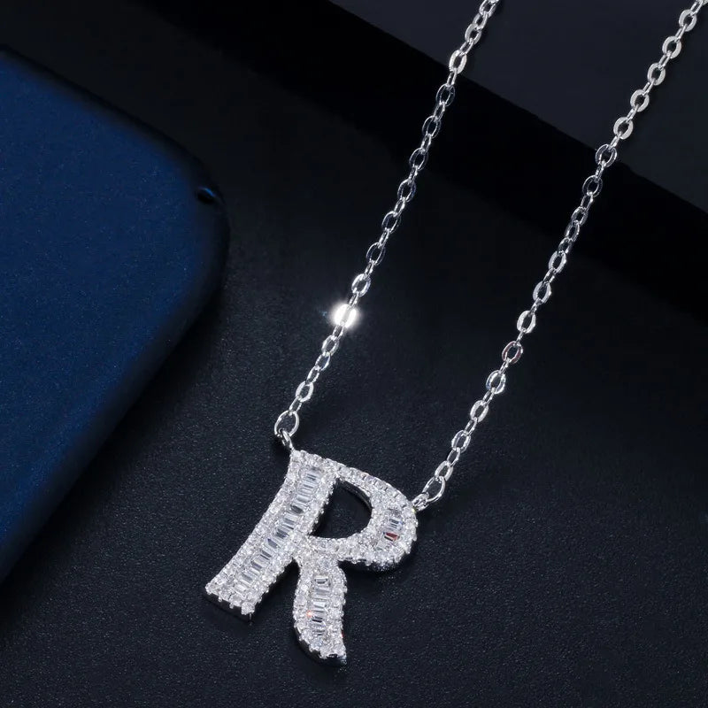 Letter R (with Chain)