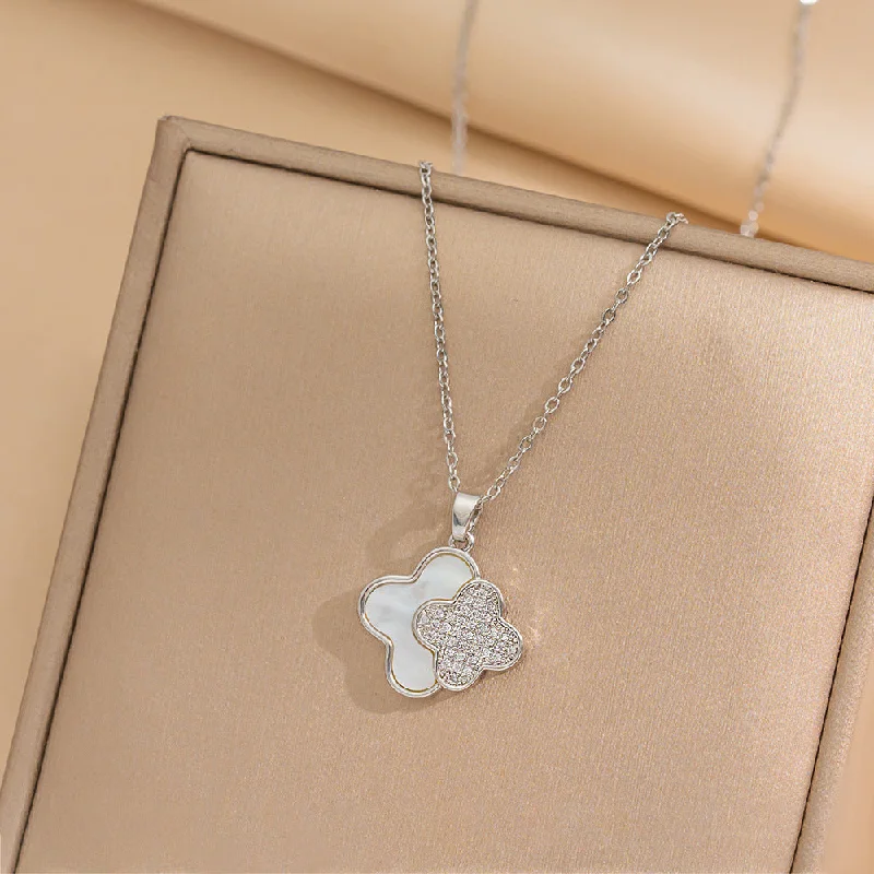 417 Steel True Shell Clover Necklace